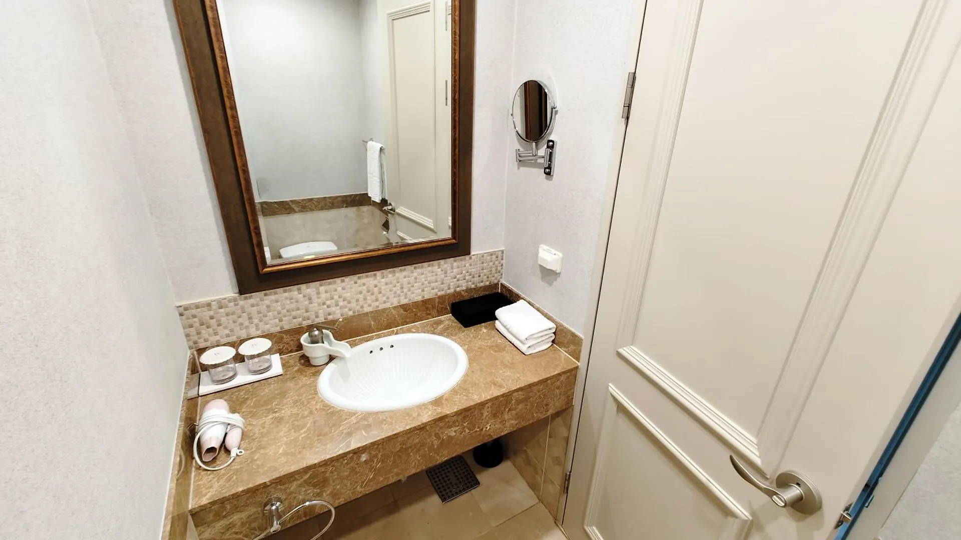 W Residence Hotel Centum City 부산광역시