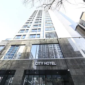  Hotel The Metro